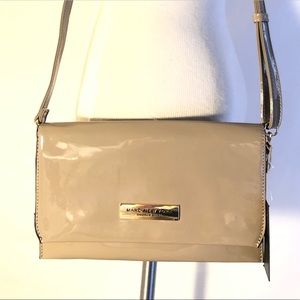 Patent leather Taupe Hand Clutch